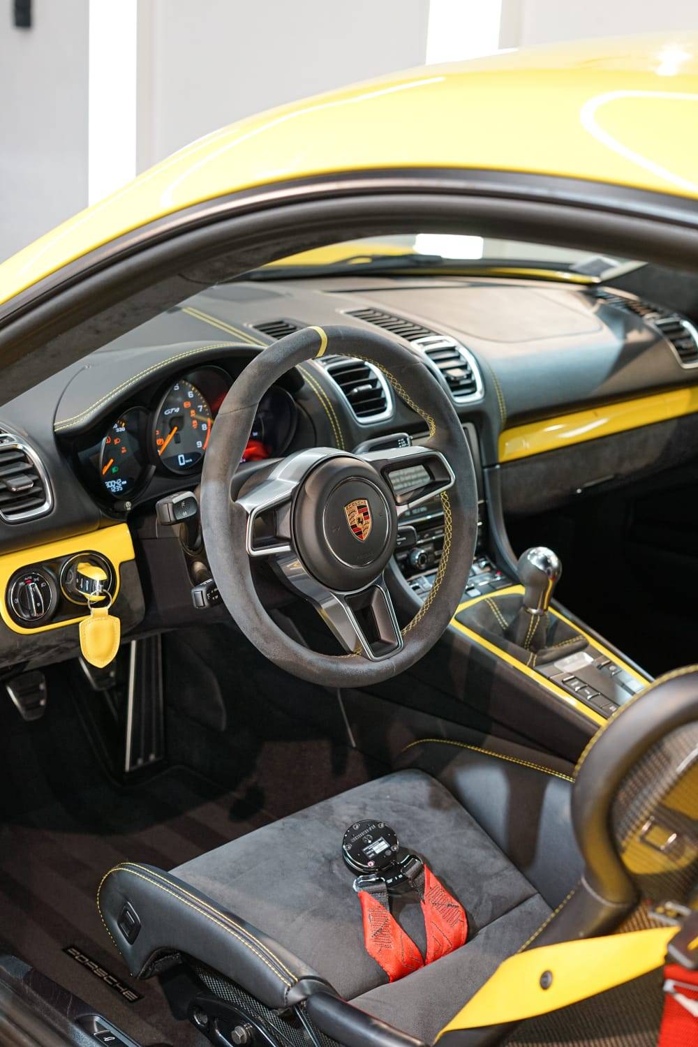Cockpit GT4 PORSCHE